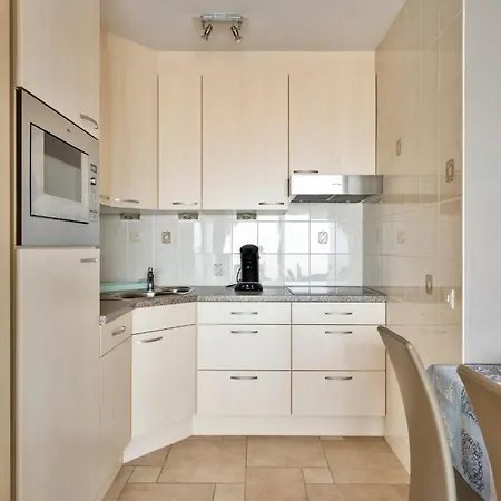 Isola Bella 2b Apartment *